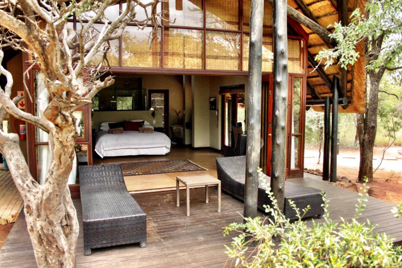 Kgorogoro Lodge Пиланесберг Экстерьер фото