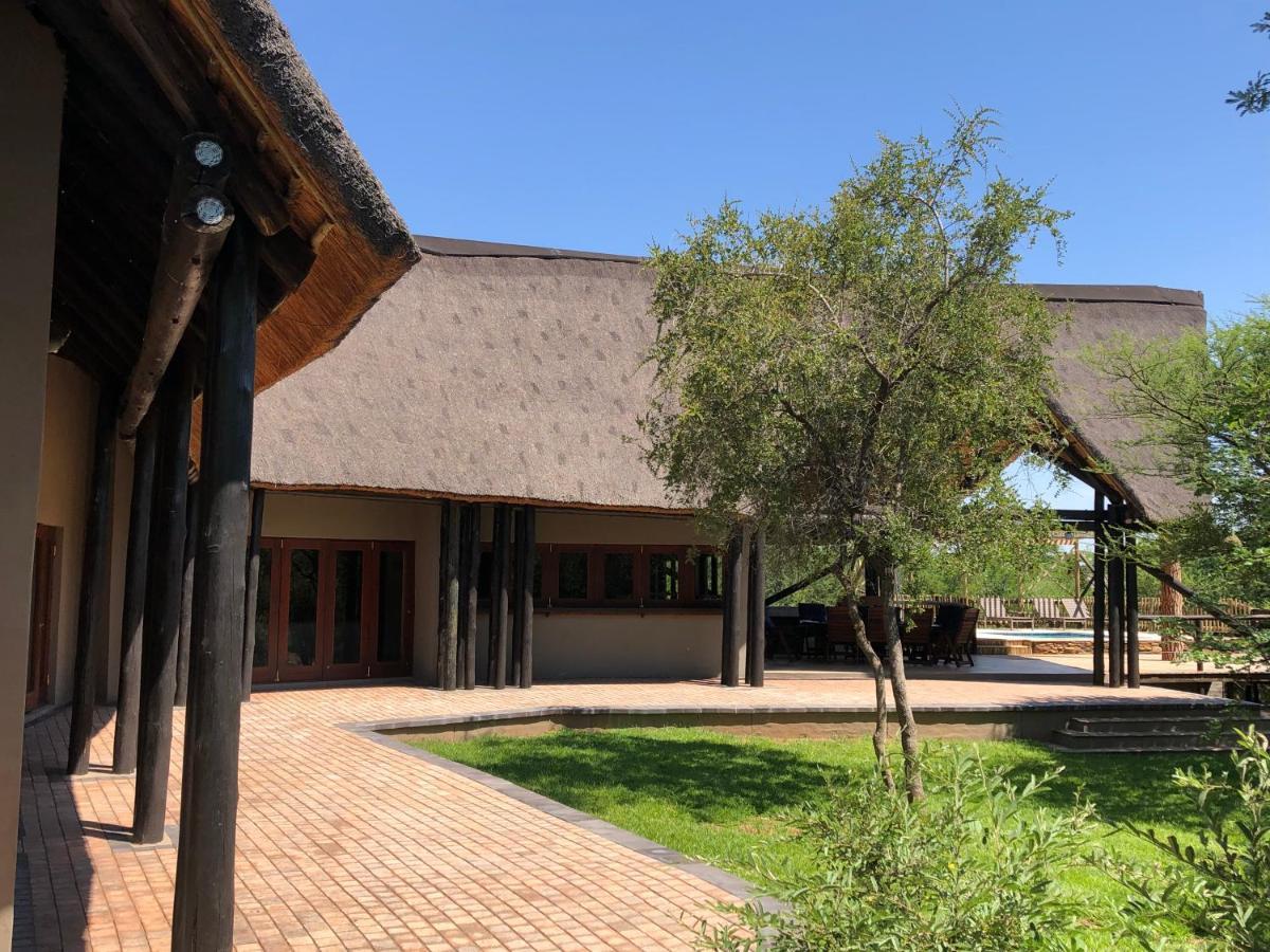 Kgorogoro Lodge Пиланесберг Экстерьер фото